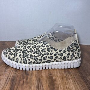 Ilse Jacobsen Tulip slip-on women flat sneaker shoe perforated leopard 39/9